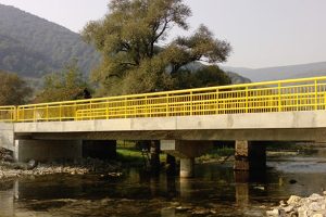 Most preko rijeke Ribnik_01